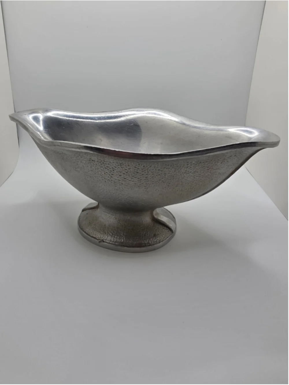 VTG Hammered Cast Aluminum Gravy Boat Pedestal Sauce Server Mid Century Modern